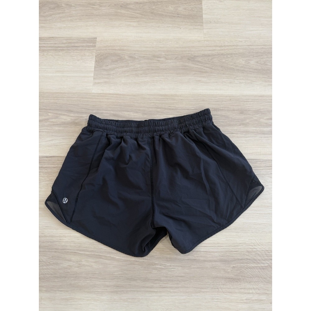 Lululemon Hotty Hot Short II Long 4" Womens 8 Tall Athletic Black Running Shorts